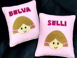 Bantal dakron banyak direkomendasikan untuk anda yang memiliki masalah alergi. Jual Bantal Anak Bantal Bayi Bantal Custom Bantal Dakron Kain Flanel Kota Surabaya Warungbundo Tokopedia