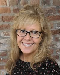 Catherine Huhn's Instagram, Twitter & Facebook