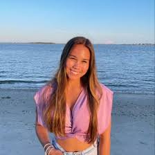 Haley Spivey (haleybugs323)