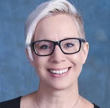 Wendy Bostwick's Instagram, Twitter & Facebook