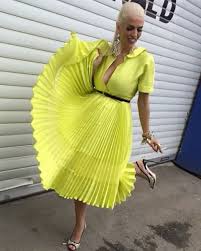 Bravo, ai stil!, 9 martie, live. 3 691 Aprecieri 44 Comentarii Bravo Ai Stil Kanald Romania Raluca Badulescu Pe Instagram Happycolors Happyalways Bravoaistil Fashion Dresses Style