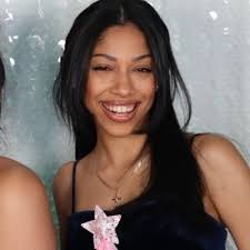 Michaela Stephens (@nastywomanmac)