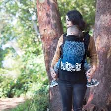 Beco Toddler Porte Bebe Physiologique A Decouvrir Sur Kid Trip Porte Bebe Porte Bebe Physiologique Bebe