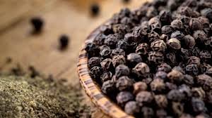 Black pepper essential oil is used in devices such as electric cigarettes that create a sensation in the respiratory tract of regular smoke, thus satisfying and reducing cravings for cigarettes, making it easier to quit smoking altogether. 6 Amazing Black Pepper Benefits More Than Just A Spice Ndtv Food
