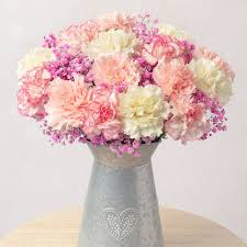 More nate's flowers creates a full range of floral designs and arrangements out of our casper, wy, shop.we use a scrutinizing eye to place a personal touch on every order to give you unparalleled service. Single Carnation Bud Vase