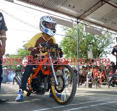 Joki drag thailand tercepat, matic pcx nos turbo 350cc head cbr ffa подробнее. 100 Gambar Orang Drag Motor Terlihat Keren Gambar Pixabay