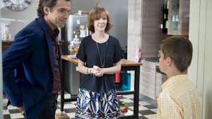 Dans famille d'accueil, série française diffusée sur france 3, marion et daniel ferrière, parents de tim, charlotte et juliette, accueillent régulièrement chez eux des enfants en difficulté confiés par l'aide sociale à l'enfance. Famille D Accueil En Replay Revoir Toutes Les Emissions De Famille D Accueil En Replay