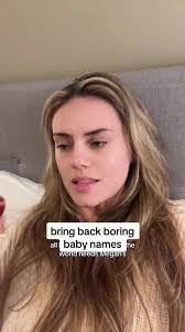 Francesca Savage's Instagram, Twitter & Facebook