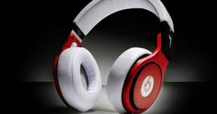 Um Yez Please In Ear Headphones Beats Beats Pro