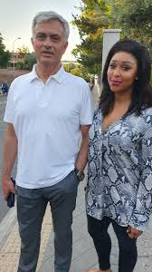 On sunday, the media personality took to. Minnie Dlamini Jones On Twitter I Tried Really Hard Not To Freak Out Unmissable Heineken Sa Madrid Is Stunning Guys I Can T Wait For Tomorrow Https T Co Iiuopoq41y