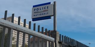 Hauts De Seine Trois Individus Escroquent La Bnp A Hauteur De 600 000 Euros La Gazette De La Defense