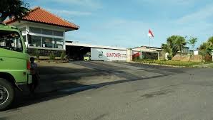 Sebanyak 96% industri manufaktur di kabupaten jombang merupakan industri kecil, dengan penyerapan tenaga kerja sebesar 60%. Lowongan Kerja Pabrik Ngoro Mojokerto 2020