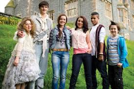 Actor who gained acclaim for his role as liam o'donovan on tracy beaker returns and later appeared in multiple roles in dani's castle. Dani S Castle Cbbc Sitcom British Comedy Guide