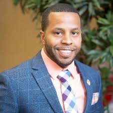 Bobby Watkins Jr. (@MrStealDaShow)