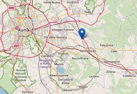 L'istituto nazionale di geofisica e vulcanologia di roma ha segnalato una scossa di terremoto in puglia. Terremoto A Roma Scossa Di 3 6 A Colonna Lesioni Ad Una Chiesa Verifiche Al Colosseo Cronaca Ansa