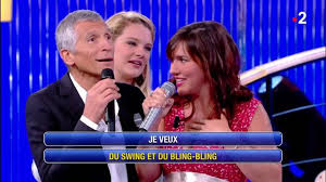 Sat, 21 nov 2020 22:08:15 +0000. Nplp La Maestro Julie Perturbee Par Manu Vince Le Choriste 20 08 2019 Video Dailymotion