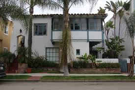 As of july 2021, the average apartment rent in long beach, ca is $1,829 for a studio, $1,748 for one bedroom, $2,773 for two bedrooms, and $2,995 for three bedrooms. Hwytsshomv0swm