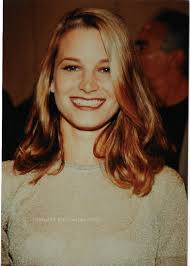 Bridget Fonda Bright Smile 4x6 Photo