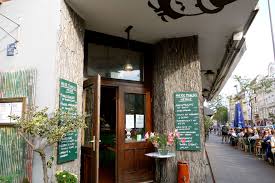 Herr Pimock A Great Cafe And Bar In Cologne Read The Review At Lovebrunchblog Com Cafe Restaurant Breakfast Brunch