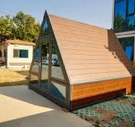 Expandable container houses for versatile living