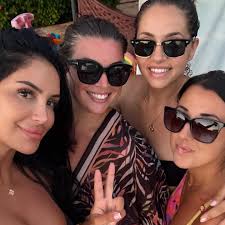 Rich in life w you 🔐