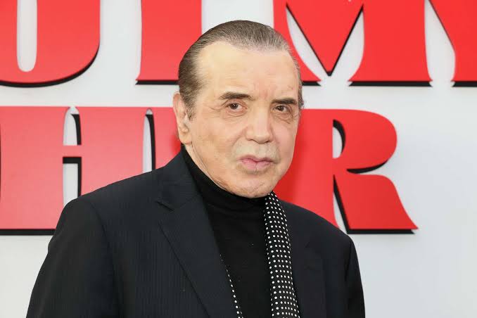 Chazz Palminteri of 'A Bronx Tale' dines at Sally's Apizza