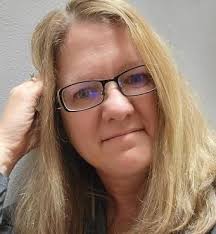 Brenda Erdman's Instagram, Twitter & Facebook