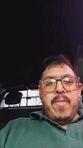 agotados de ver referentes y referentes sociales rotos., quien cuida a los  que cuidan?, Aaron nacer