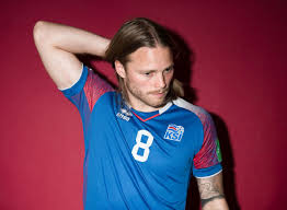 A collection of facts like salary, net worth, married, girlfriend, dating, relationship, affair, bio, career, physique, height, weight, modeling. Fp Ø¯Ø± ØªÙˆÛŒÛŒØªØ± Hannes Thor Halldorsson Birkir Bjarnason Rurik Gislason Alfred Finnbogason Isl By Stuart Franklin