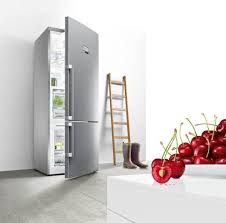 Bosch Kuchengerate Bilder Infos Zu Backofen Kochfeldern Dampfgarer Geschirrspuler Dunstabzugen Co Kuche Kuhlschrank Bosch Kuchengerate Einbaugerate