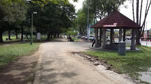 Sultan abdul azuz recreation park or called fondly by locals as polo ground caters to the needs of young and old, sporty or not. Mohd Faiz Bin Abdul Manan Taman Rekreasi Sultan Abdul Aziz