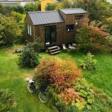 Norske Mikrohus Norwegian Tiny Home Builder En 2020 Maison Prefabriquee Bois Maisons Minuscules Maison Prefabriquee