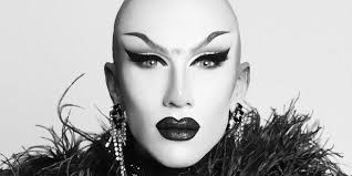 Interview: Sasha Velour of THE POWER OF DRAG STARRING SASHA VELOUR at  Huntington Bank Rotunda