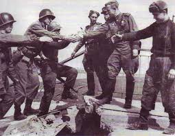 The desolate aftermath was dubbed zero hour by. Berlin Im Licht Zum 75 Jahrestag Des 8 Mai 1945 Liederabende Eva Mattes