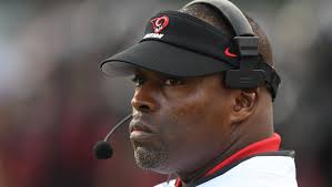 Greenville aims to level paying field for prep coaches