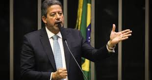 Nem arthur lira, nem baleia rossi se comprometeram a tratar da pec da segunda instância como prioridade de seus mandatos como presidente da câmara. Lider Do Centrao Lira E Eleito Presidente Da Camara Apos Interferencia De Bolsonaro Folha Pe