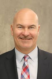 Lyle Hitt's Instagram, Twitter & Facebook