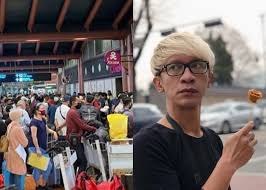 There are multiple factors that influence the price of a flight so comparing airlines, departure airports and times can help keep costs down. Viral Penampakan Penumpang Berjubel Di Terminal 2 Bandara Soekarno Hatta Aming Egois Pikiran Rakyat Com