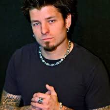 Dan Johnson (@DanDandrumz)