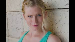 Kari Swanson's Instagram, Twitter & Facebook