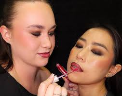 VIVAKIMMITMENT💋💄❤️ Viva Glam Theme day keyed by @adrian.josephs using the  stunning new Viva Glam Lipglass Air