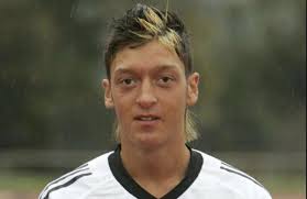 Share or comment on this article: Ozil S Eyes Theeyeofmesut Twitter