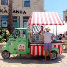 Is It A Cart Is It A Truck It S Fabulous We Love This Piaggio Ape From The Gorgeous Islands Of Croatia Shot By No Eiswagen Imbisswagen Mobile Cocktailbar