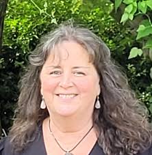 Stephanie Abramson Pires