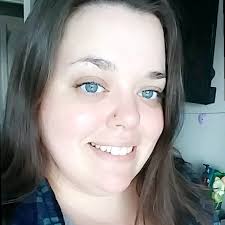 Misty Ragsdale's Instagram, Twitter & Facebook