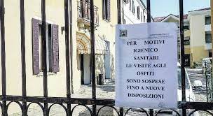 Nelle case di riposo e rsa per anziani il benessere della persona è l'obiettivo condiviso dagli operatori attraverso progetti di accoglienza, cura e recupero funzionale di persone anziane parzialmente o totalmente non. Io Operatrice Nella Casa Di Riposo Non Ho Piu Abbracciato Mio Figlio
