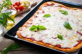 Una pizza in teglia ad alta idratazione: Pizza In Teglia Lucake