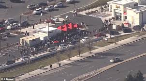 In N Out Burger Chain Opens Its First Two Colorado Outlets Leading To Fights And Epic 14 Hour Lines