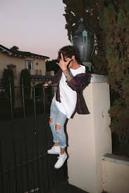 Iamownthelight Roupas Tumblr Masculinas Projetos De Fotografia Moda Coreana Masculina