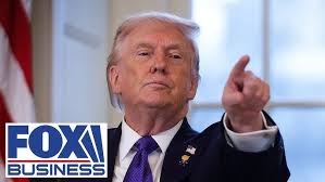 When SSR's sister Priyanka and brother-in-law Siddharth Tanwar threatened  late actor's staff member